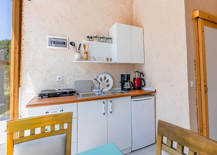 Casa De Sherys Apartahotel Kaş